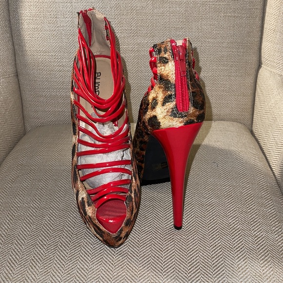 Complete Set - Picture 3 of 7